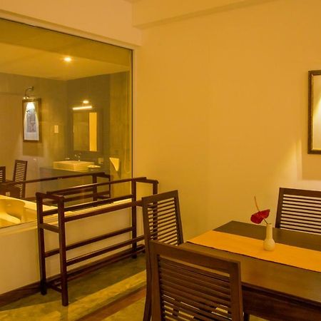 Refresh Hotel Hikkaduwa Bagian luar foto