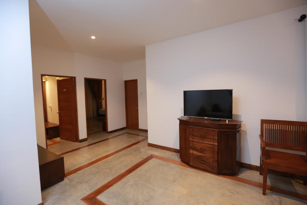 Refresh Hotel Hikkaduwa Bagian luar foto