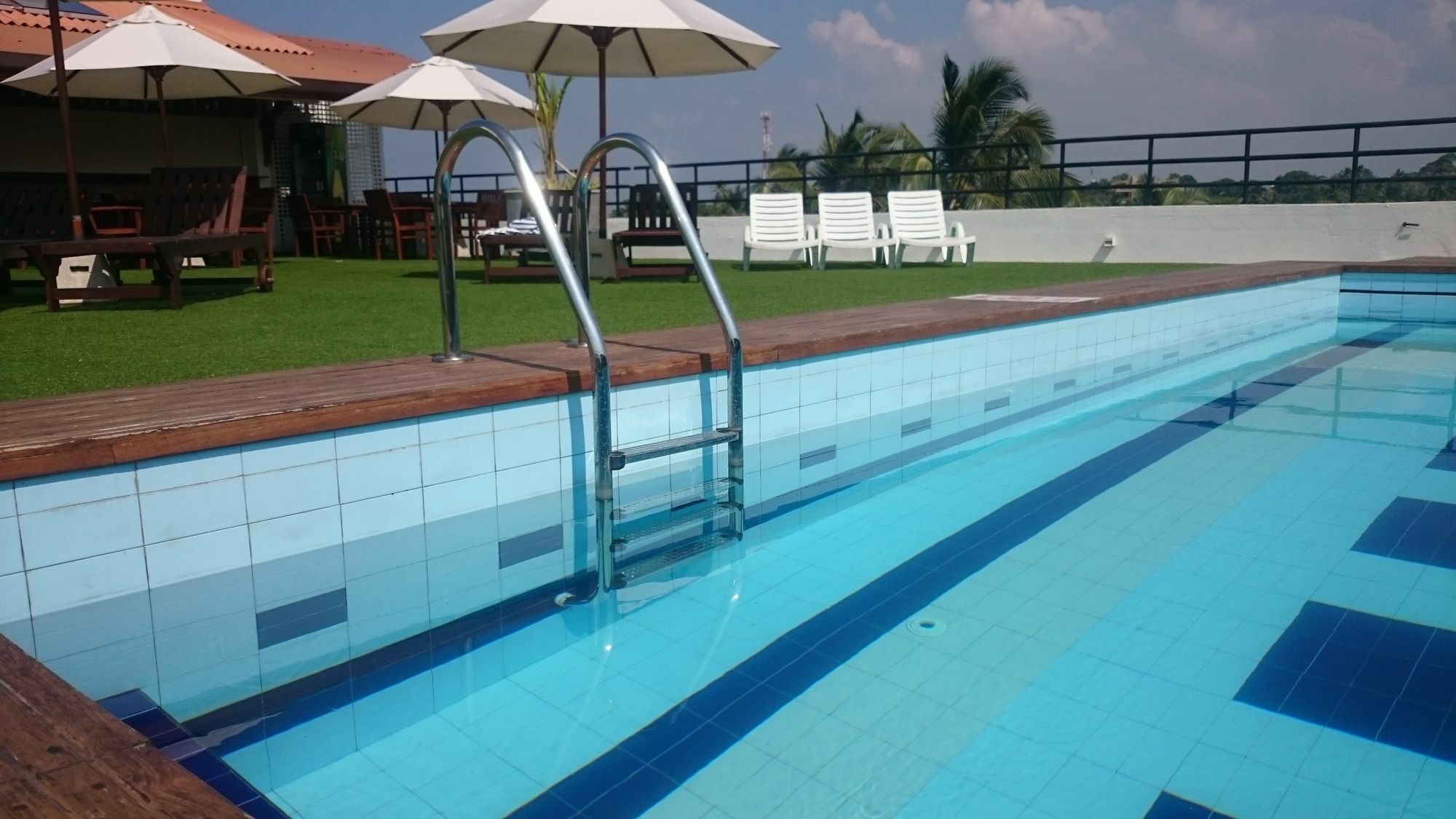 Refresh Hotel Hikkaduwa Bagian luar foto